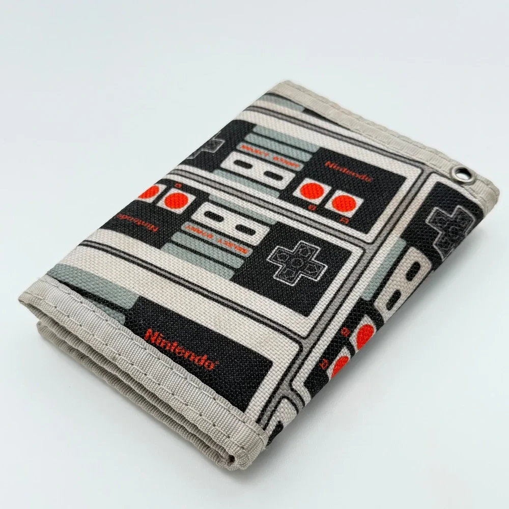 Nintendo NES Controller Canvas Trifold Wallet Retro Gaming Gray Black Red